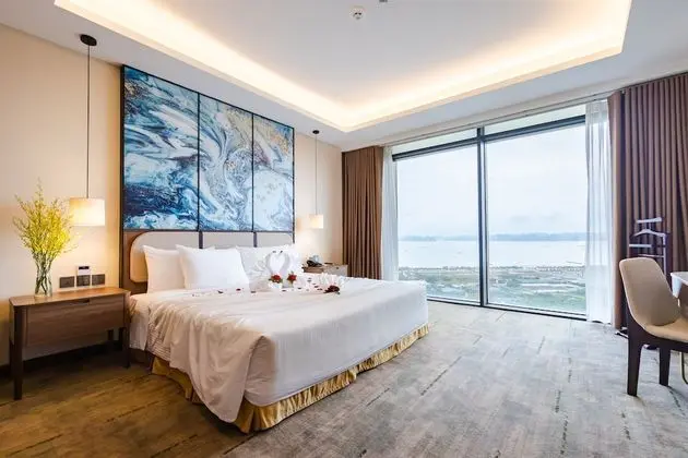 Deluxe Tek Büyük Yataklı Oda, 1 En Büyük (King) Boy Yatak, Okyanus Manzaralı