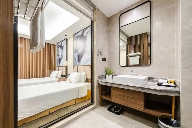 Deluxe Tek Büyük Yataklı Oda, 1 En Büyük (King) Boy Yatak, Şehir Manzaralı