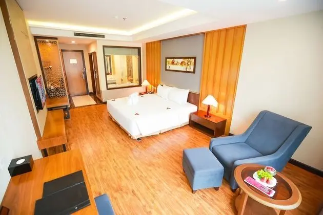 Deluxe Tek Büyük Yataklı Oda, Şehir Manzaralı