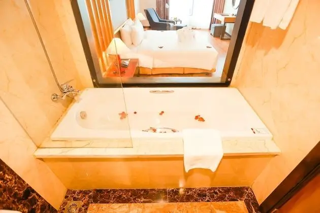 Deluxe Tek Büyük Yataklı Oda, Şehir Manzaralı