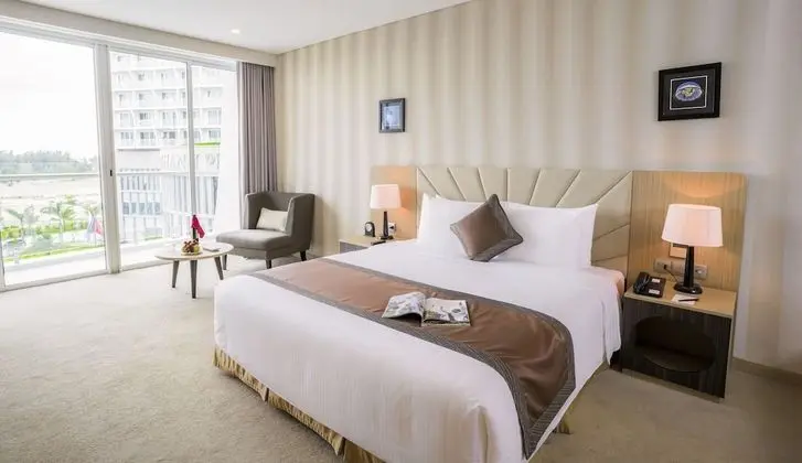 Deluxe Tek Büyük Yataklı Oda, 1 En Büyük (King) Boy Yatak, Sigara İçilmez, Deniz Manzaralı