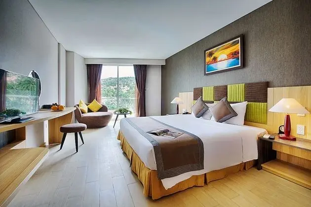 Deluxe Tek Büyük Yataklı Oda
