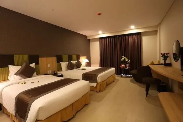Deluxe Üç Kişilik Oda