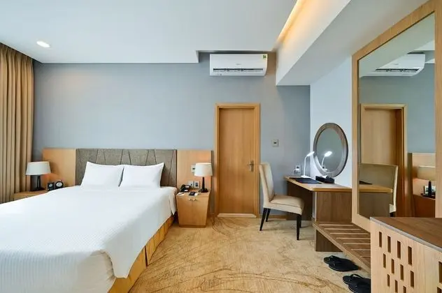 Premium Tek Büyük Yataklı Oda