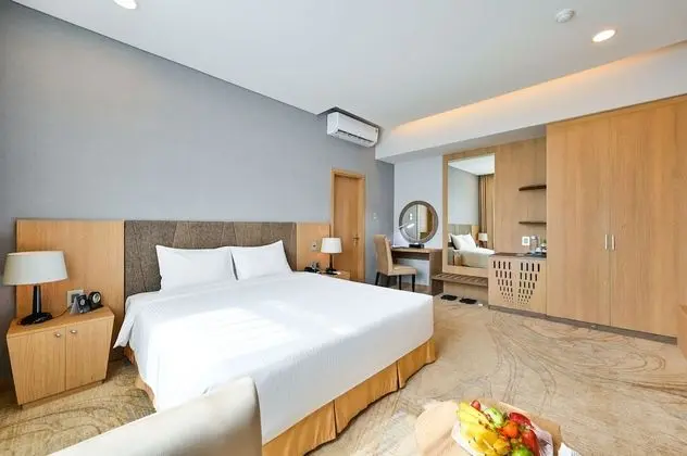 Premium Tek Büyük Yataklı Oda