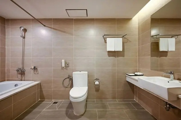 Premium Tek Büyük Yataklı Oda