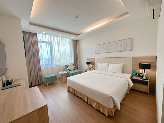 Superior King Room