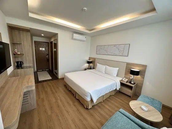 Superior King Room
