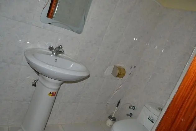 Tek Büyük Yataklı Oda, Sigara İçilmez