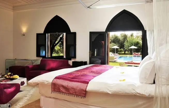 Deluxe Üç Kişilik Oda