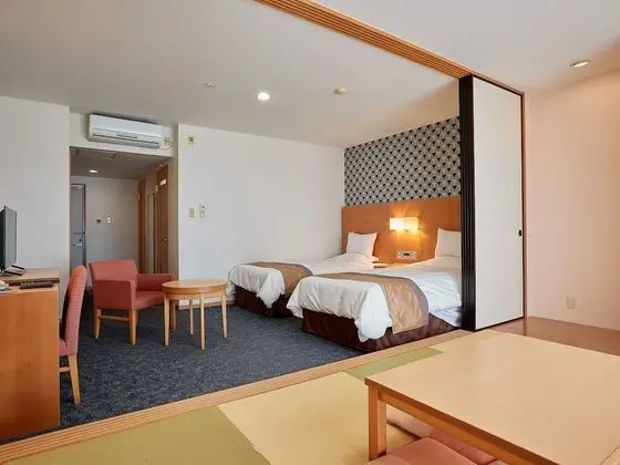 Standard Oda, Sigara İçilmez (Japanese Western Room, 42 m2)