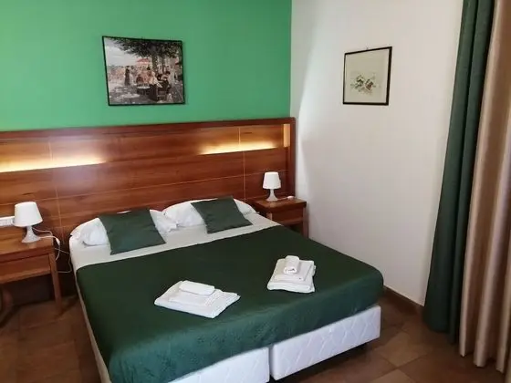 Standard Tek Büyük veya İki Ayrı Yataklı Oda, Deniz Manzaralı