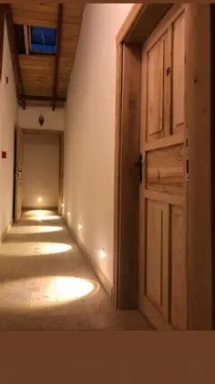 Çatı Katı Standart Oda, Dağ veya Havuz Manzaralı