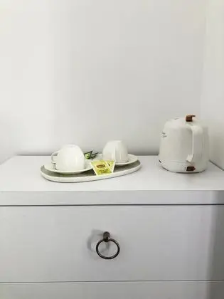Havuz Manzaralı Çift Kişilik Oda