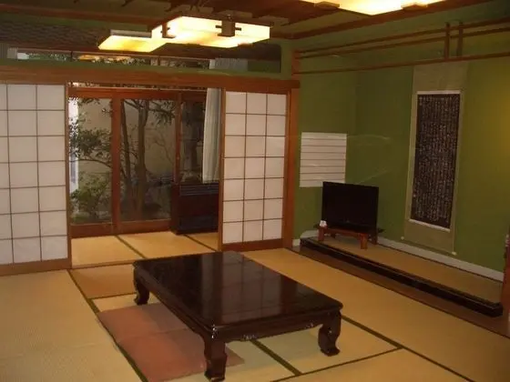 Traditional Oda, Bahçe Manzaralı (Japanese Style, for 4 Guests)