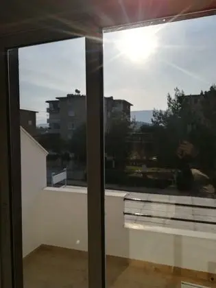 Üç Kişilik Oda, Balkon