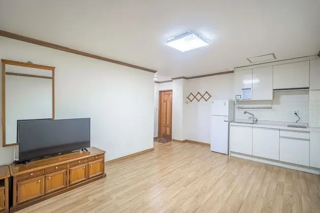 P03) Pension Room for 5 people (Kitchenette)