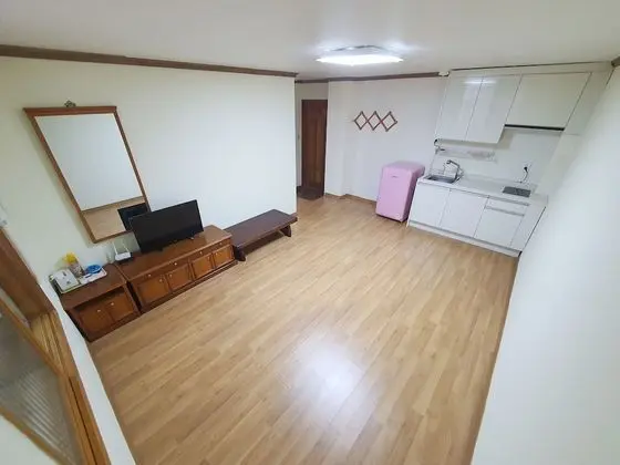 P03) Pension Room for 5 people (Kitchenette)