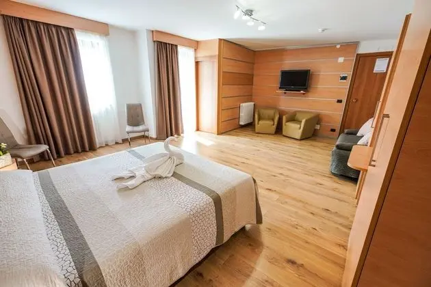 Tek Büyük Yataklı Oda