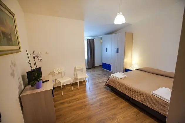 Tek Büyük Yataklı Oda