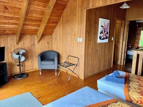 Villa (  3  )