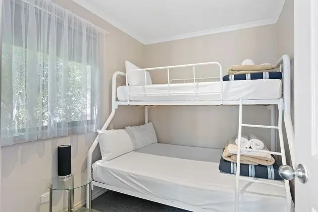 Haven Deluxe Cabin- 5 Berth