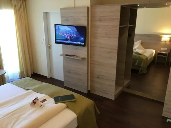 Standard Tek Büyük Yataklı Oda