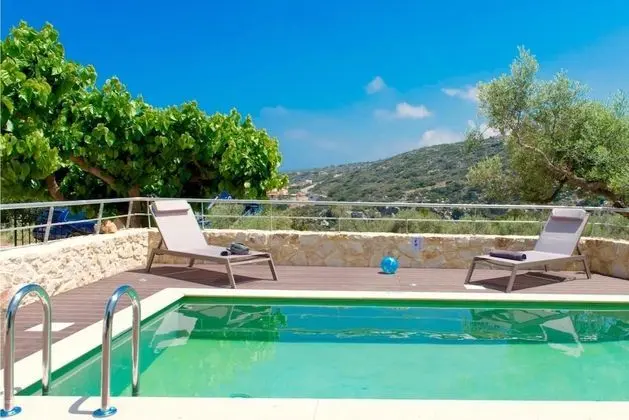 Villa, Sigara İçilebilir