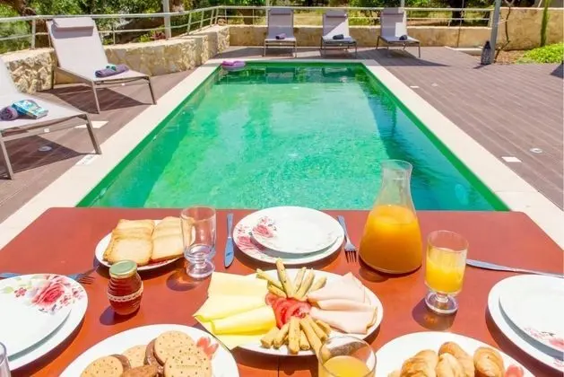 Villa, Sigara İçilebilir