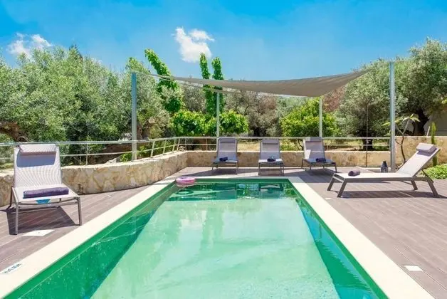 Villa, Sigara İçilebilir