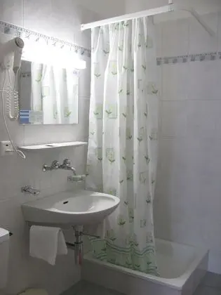 Standard Tek Büyük Yataklı Oda, Şehir Manzaralı
