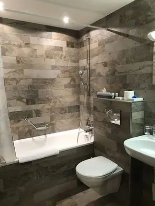 Superior Tek Büyük Yataklı Oda, Şehir Manzaralı