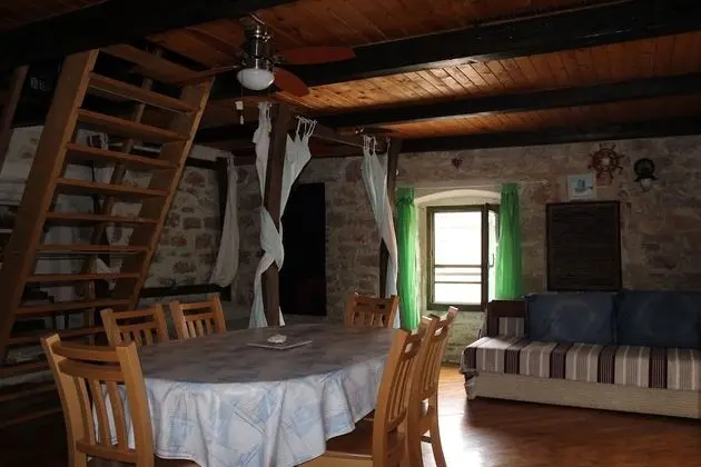 Deluxe Apart Daire