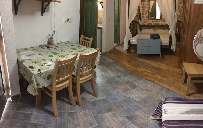 Deluxe Stüdyo