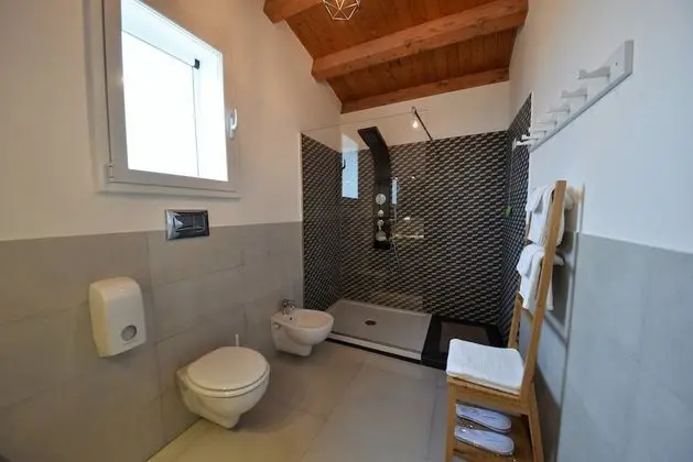 Classic Tek Büyük Yataklı Oda