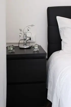 Basic Dört Kişilik Oda, Sigara İçilmez