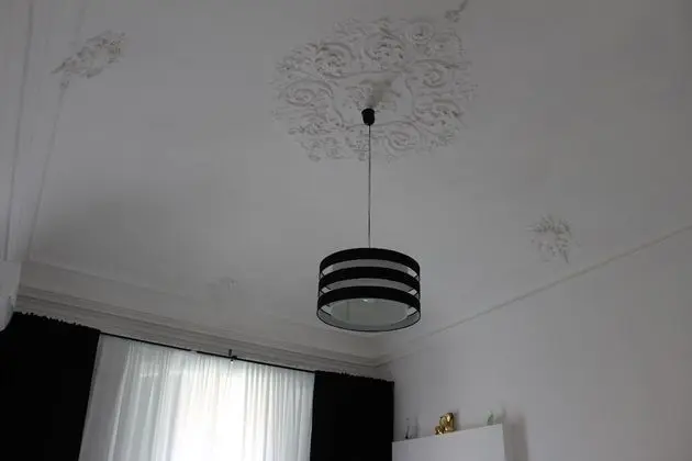 Basic Oda, Sigara İçilmez