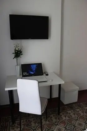 Basic Oda, Sigara İçilmez