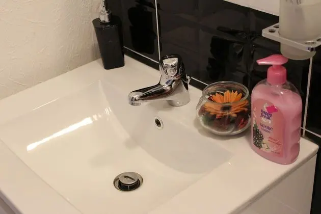 Basic Oda, Sigara İçilmez