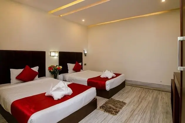 Tek Büyük veya İki Ayrı Yataklı Oda