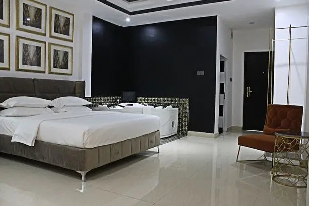 Luxury Stüdyo Süit, 1 En Büyük (King) Boy Yatak, Engellilere Uygun, Zemin Kat