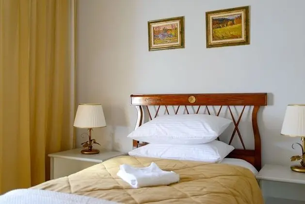 Tek Kişilik Oda (Life)