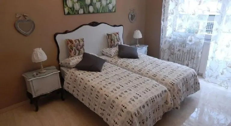 İki Ayrı Yataklı Oda, 2 Tek Kişilik Yatak