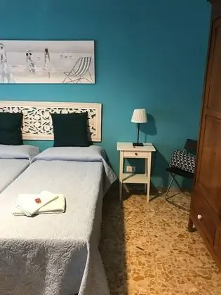 İki Ayrı Yataklı Oda, 2 Tek Kişilik Yatak