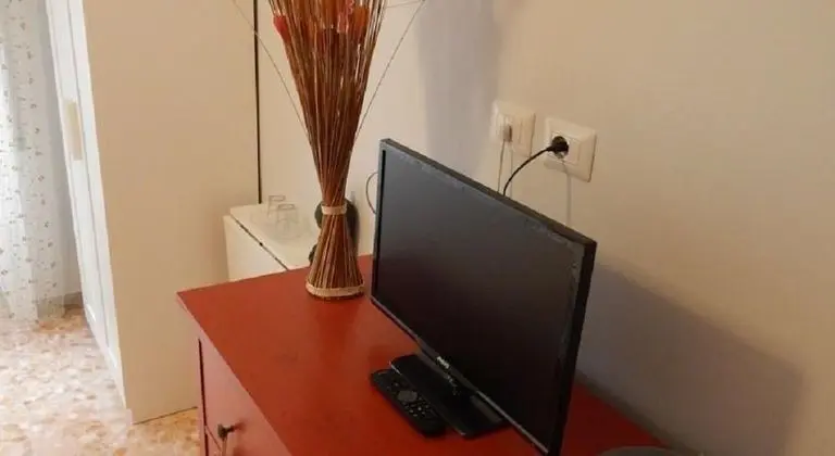 İki Ayrı Yataklı Oda, 2 Tek Kişilik Yatak, Ortak Banyo