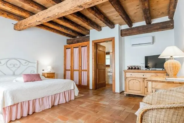 Classic Tek Büyük Yataklı Oda