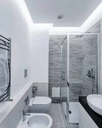 Tek Büyük Yataklı Oda, Balkon