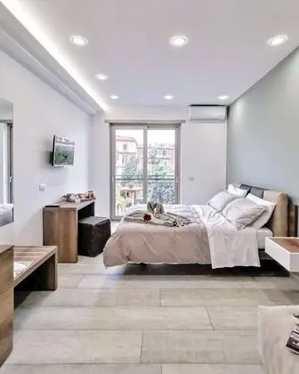 Üç Kişilik Oda, Balkon