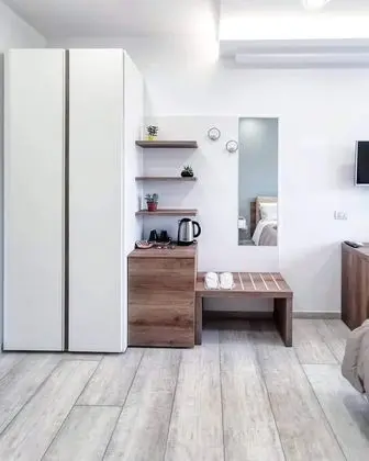 Üç Kişilik Oda, Balkon