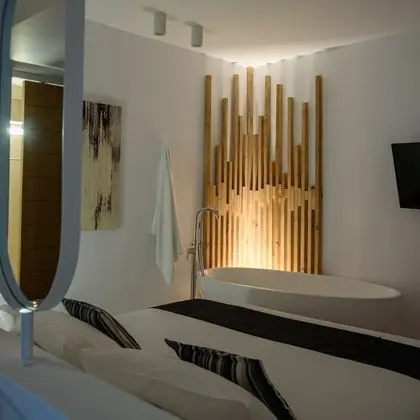 Apartment, 2 Bedrooms (Seasonal Hot Tub)
